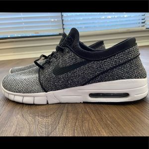 Stefan Janoski Nike SB skateboarding shoes